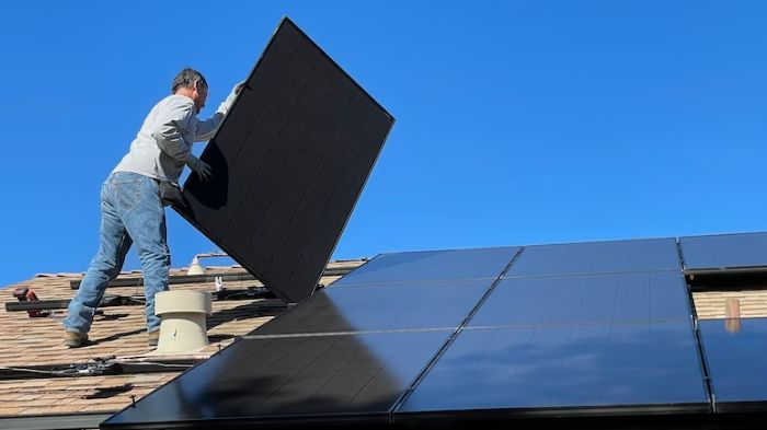 solar installation after a successful sales call with crankwheel